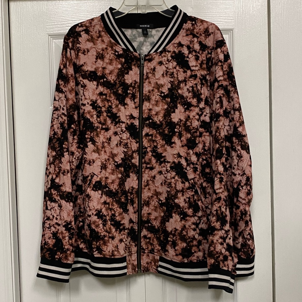 Torrid Tie Dye Bomber Jacket size 4/4x